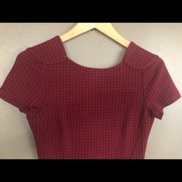 Maroon Zara soft knit dress from Spain. 🇪🇸 size Med. - Picture 3 of 7